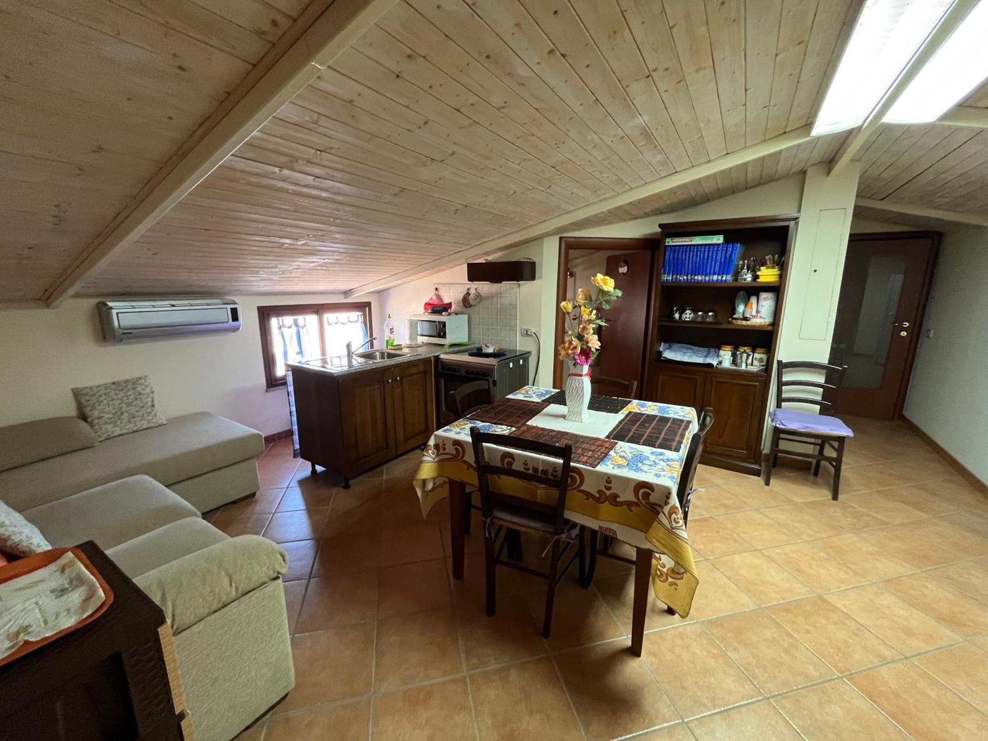 Appartamento Con Due Camere Da Letto Quartu SantʼElena Zewnętrze zdjęcie